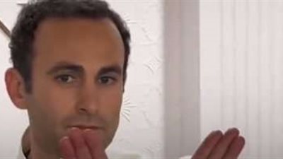 على السجادة الحمراء.. خالد عبدالله يؤكد دعمه للقضية الفلسطينية