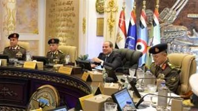 الرئيس السيسي يتابع منظومة الاختبارات الإلكترونية للمتقدمين بالكليات العسكرية