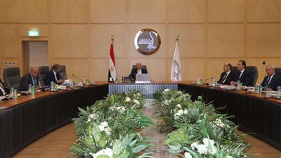 كامل الوزير يترأس اجتماع الجمعية العامة التأسيسية الأولى لميناء برنيس