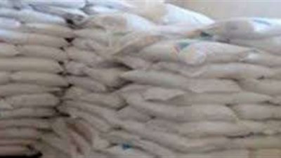 ضبط 50 طن أرز أبيض مجهول المصدر داخل إحدى الشركات بالبحيرة