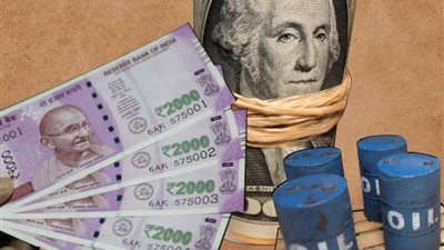 الحكومة تدرس إصدار السندات بالروبية.. نقيب التجاريين يوضح التفاصيل