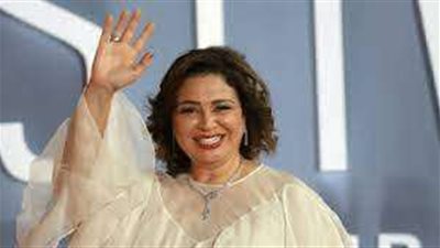 رسالة شكر من إلهام شاهين لسفير مصر إيهاب فهمي لاستقباله الحافل