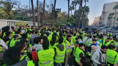 احتشاد شباب حزب مصر أكتوبر للمشاركة في الانتخابات بالإسكندرية