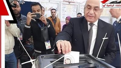وزير العدل: السباق الانتخابي استحقاق دستوري واجب حق لكل المصريين