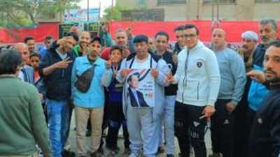 خلال الانتخابات الرئاسية.. عبد الباسط حمودة يظهر مع المواطنين في دار السلام