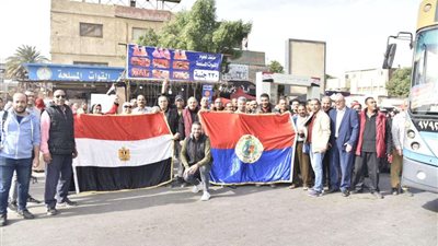 وقفة حاشدة بالأعلام أمام نادي الصيد لدعم الرئيس في الانتخابات (صور)