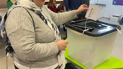 زينب التهامي تدلي بصوتها في الانتخابات الرئاسية 2024