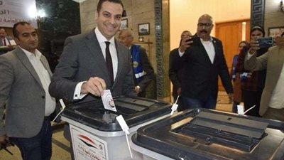 نواب المحافظين من 