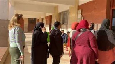 اللجان الانتخابية بالسويس تستأنف استقبال المواطنين باليوم الثاني للاقتراع