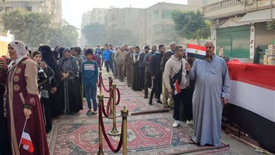 السيدات والشباب في المقدمة.. أهالي المعصرة يتوافدون على اللجان للإدلاء بأصواتهم في الانتخابات الرئاسية