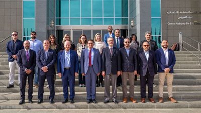 وفد برازيلي يزور قناة السويس للتعرف على الحوافز الاستثمارية بالمناطق الصناعية