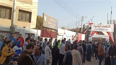 إقبال من المواطنين في الفيوم للتصويت في الانتخابات الرئاسية