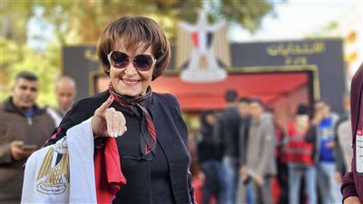 سميرة أحمد تشارك بصوتها في الانتخابات الرئاسية 2024