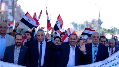 رشاد عبدالغني: ينظم مسيرة حاشدة من آلاف المواطنين لحث الجميع على المشاركة بالانتخابات ودعم السيسي بمدينة المنشاة بسوهاج
