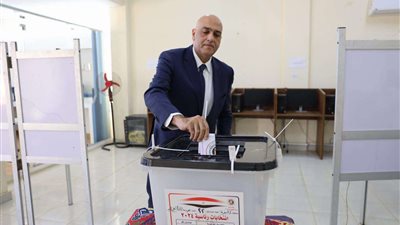 وزيرا التخطيط والدولة للإنتاج الحربي ورئيس جهاز المشروعات يدلون بأصواتهم في الانتخابات الرئاسية