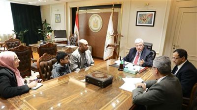 لنبوغه العلمي.. وزير التعليم العالي يوجه بإلحاق الطالب العبقري «يحيى» للدراسة بكلية العلوم