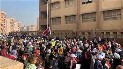 انطلاق مسيرة من آلاف الناخبين للإدلاء بأصواتهم الانتخابية في الأسمرات