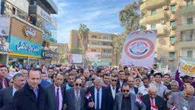 «بنحبك يا ريس».. مسيرات حاشدة لأهالي الزقازيق لحث المواطنين على المشاركة في الانتخابات