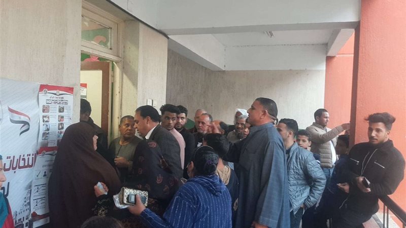 السمالوسي يدلى بصوته