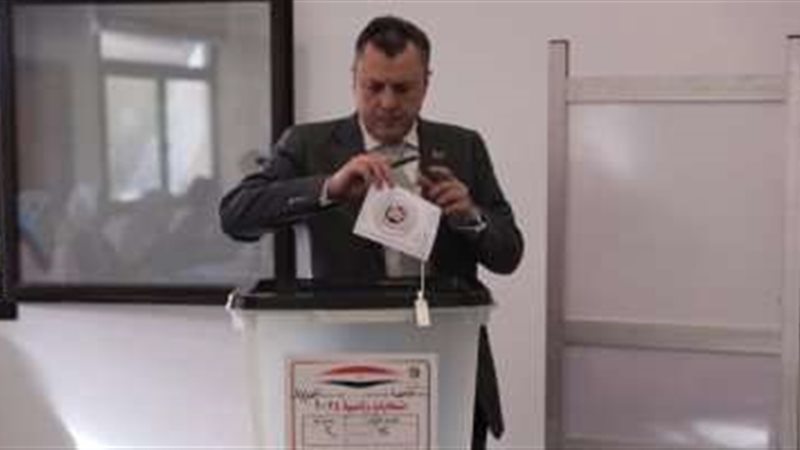 وزير السياحة يدلي