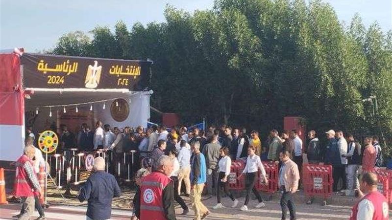 توافد الناخبيين
