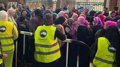 حشود من الناخبين على لجان الأسمرات قبل غلق باب التصويت