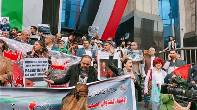 وقفة احتجاجية للصحفيين للمطالبة بوقف العدوان على الشعب الفلسطيني