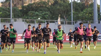 مران مغلق لـ الأهلي استعدادا لمواجهة فلومينينسي البرازيلي في نصف نهائي كأس العالم للأندية