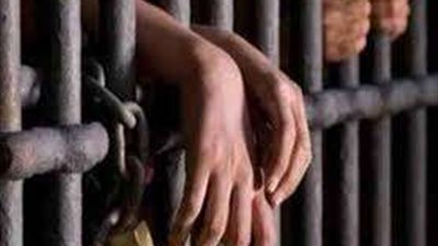 المشدد 10 سنوات لشقيقين و3 لآخرين لاتهامهم بقتل شخص بسوهاج