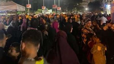 زحام شديد أمام اللجنة الفرعية بالمدرسة القومية فى العجوزة