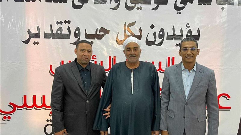 وليد محمود أمام احدى