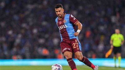 بعد هدف تريزيجيه.. الحكم يلغي مباراة طرابزون وإسطنبول في الدقيقة 73