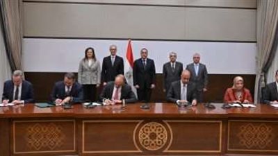 مدبولي يترأس توقيع اتفاقية تعاون بين المنطقة الاقتصادية وشركة أكوا باور السعودية