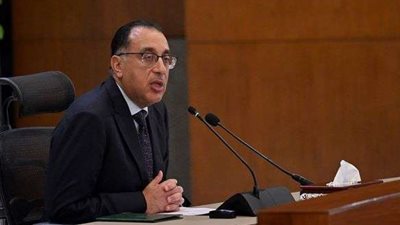 رئيس الوزراء: إعداد دراسات أولية بالتعاون مع مؤسسة التمويل الدولية لطرح 50 شركة