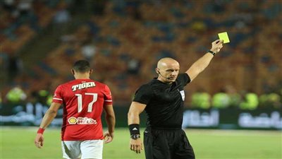 قبل نصف نهائي المونديال.. ماذا قدم الأهلي تحت صافرة الحكم مارشينياك؟