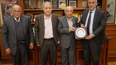 نقيب المهندسين يستقبل وزير التنمية المحلية الفلسطيني