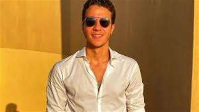 نور النبوي يروج لفيلمه 