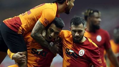 فنربخشة يستضيف جالاتا سراي في مواجهة نارية بالدوري التركي