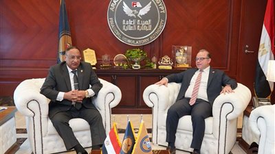 لتغطية أضرار حوادث النقل السريع.. رئيس قضايا الدولة يوقع بروتوكول تعاون بين الهيئة والصندوق الحكومي