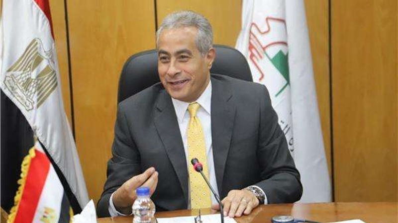 حسن شحاته وزير القوى
