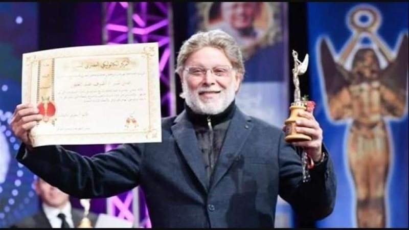 الفنان أشرف عبد الغفور