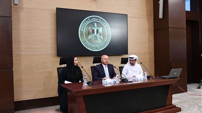 الرئيس التنفيذي لموانئ أبو ظبي: مصر من أقدم الدول البحرية في العالم