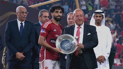 مروان عطية يحصد جائزة أفضل لاعب في البطولة