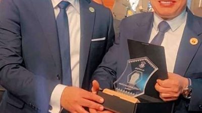 تكريم الدكتور مختار همام لدوره البارز في انتخابات الرئاسة بسوهاج