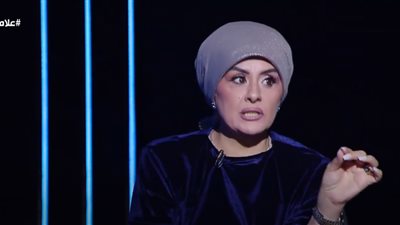 آية عبدالمجيد تعلق على واقعة الأب خاطف طفلتيه من أسانسير بمدينة نصر