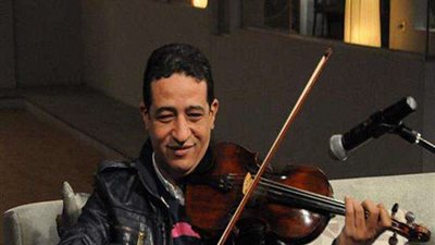 يحيي الموجي يكشف أسرارا عن أغنية صافيني مرة للعندليب الأسمر