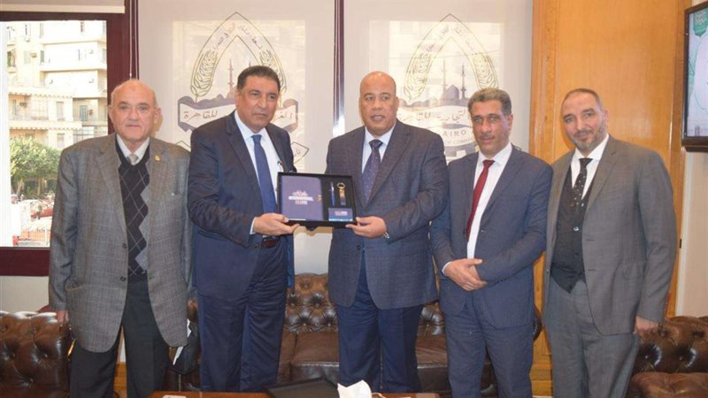 رئيس غرفة القاهرة