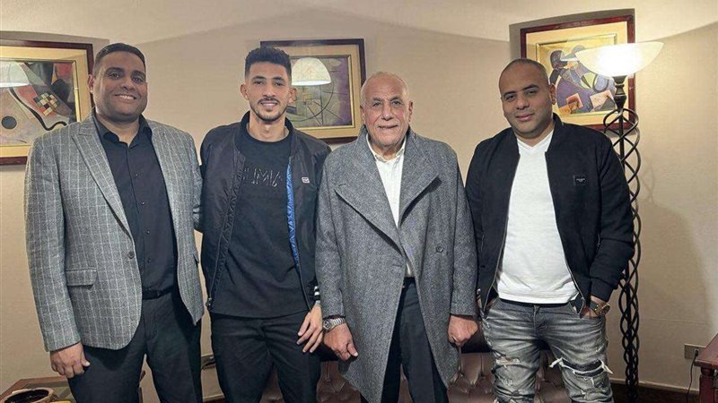 أحمد فتوح لحظة تجديد
