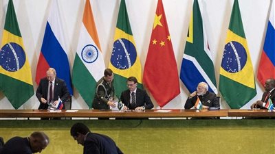 أستاذ اقتصاد: مصر بموقعها وتاريخها تستطيع الحصول على جزء كبير من المنافع الاقتصادية بدخولها لـ