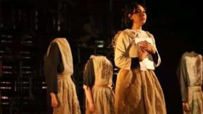 فرقة الجراتسية تقدم مسرحية «البؤساء» فى مهرجان المسرح العربى ببغداد